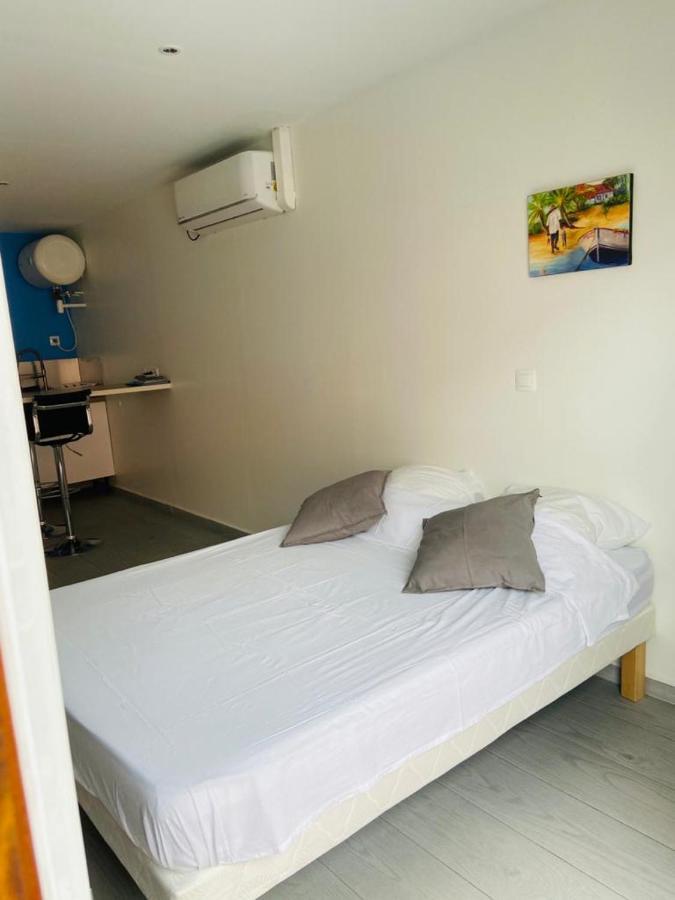 Residence Vwal O Van 2, Studio Plage A Proximite Sainte-Anne  Kültér fotó
